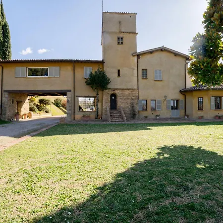 아파트 Umbrian Charm With Pool Alfresco Delight