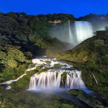 아파트 Umbrian Charm With Pool Alfresco Delight